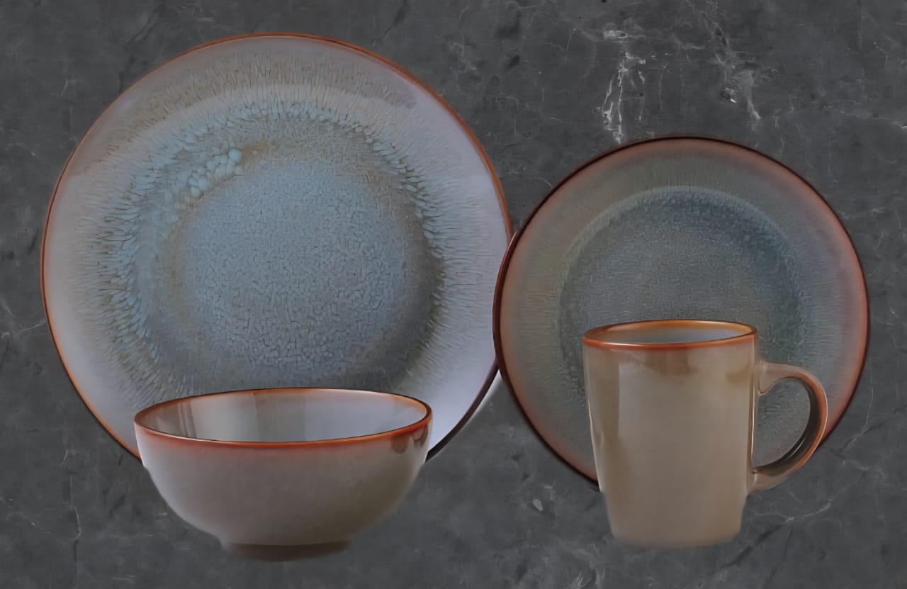 16‑Piece Porcelain Dinner Set