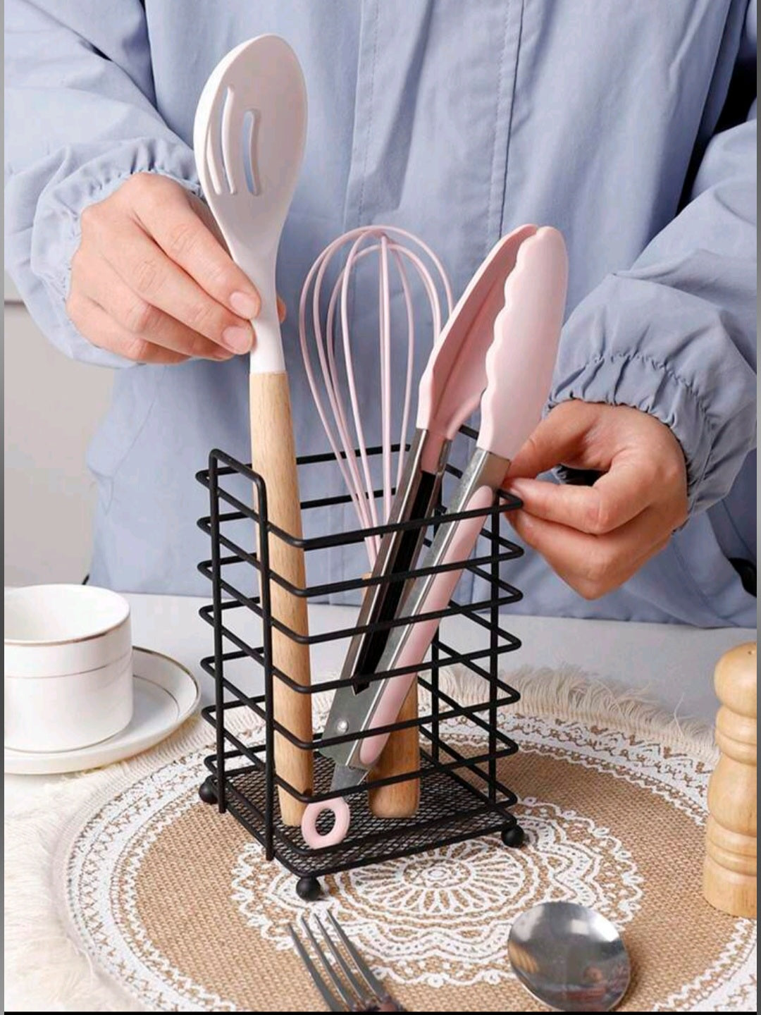 Square Iron Wire Cutlery Holder
