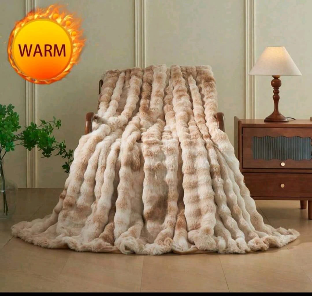 Queen Fleece Blanket - Image 4